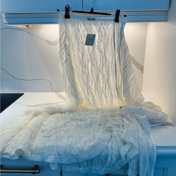 Free People Feel the Music Maxi wrap skirt size M - NWT - Picture 5 of 8